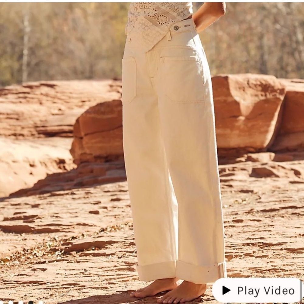 NWT Free People We The Free Palmer Cuffed Jeans in Eggshell Cream size 27